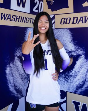 Image post by @uwvolleyball on Instagram