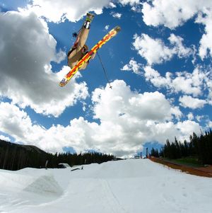 Image post by @j_skis on Instagram