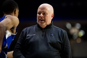 Image post by @IndStBasketball on Twitter