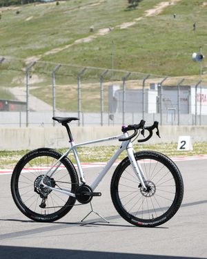 Image post by @otsocycles on Instagram