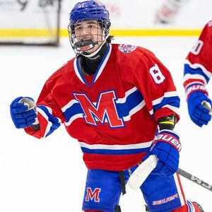 Image post by @puckpreps on Instagram
