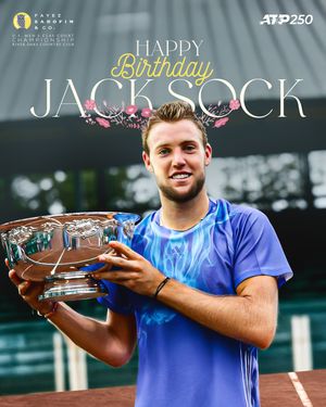 Image post by @mensclaycourt on Instagram