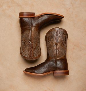 Image post by @tonylamaboots on Instagram