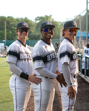 Image post by @duluthhuskies on Instagram