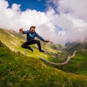 Image post by @ryankite on Instagram
