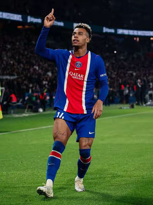 Image post by @footballerfits on TikTok