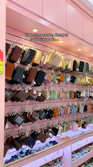 Image post by @deliwafastore.kediri on TikTok