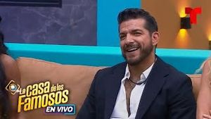 Video post by @telemundo on YouTube