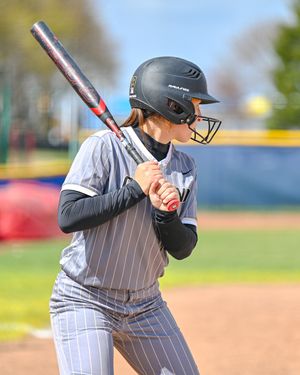Image post by @oakland_softball on Instagram