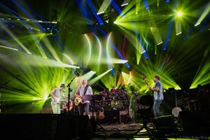 Image post by @bobweir on Instagram