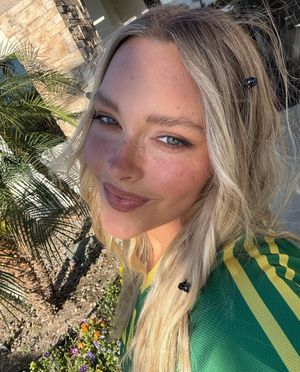Image post by @camillekostek on Instagram