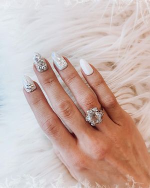 Image post by @impresslashes on Instagram