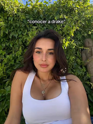 Image post by @sofia_anyway on TikTok