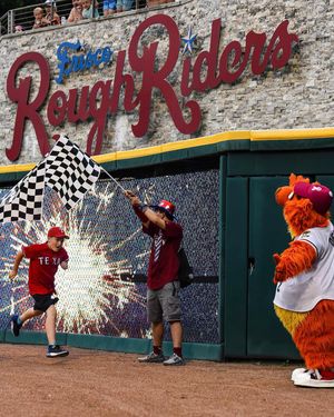 Image post by @friscoroughriders on Instagram