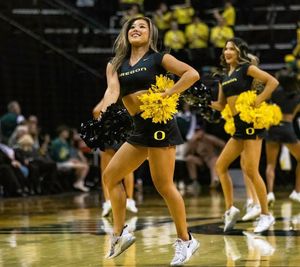 Image post by @oregoncheer on Instagram