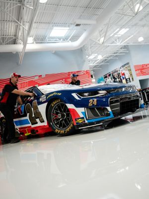 Image post by @teamhendrick on Instagram