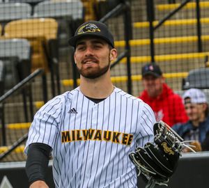Image post by @mke_baseball on Instagram