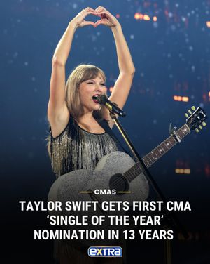 Image post by @extratv on Instagram