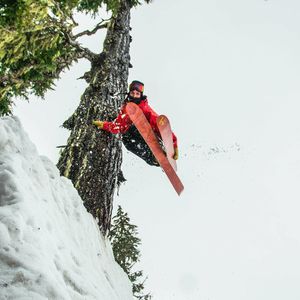 Image post by @j_skis on Instagram