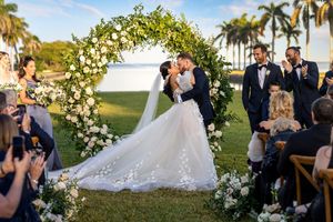 Image post by @deeringestate on Instagram