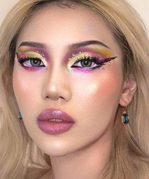 Image post by @serenaaide on Instagram
