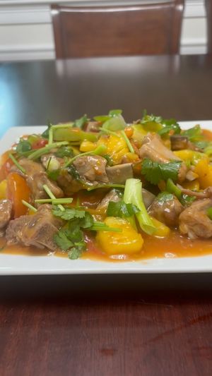 Video post by @Pholly's Plates on Facebook