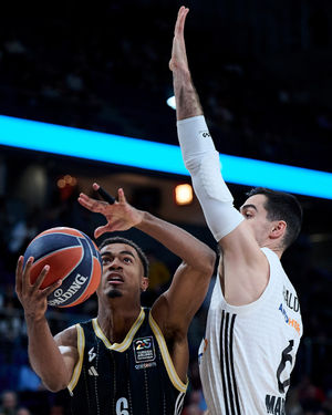 Image post by @realmadridbasket on Instagram