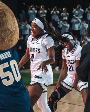 Image post by @fiuwbb on Instagram