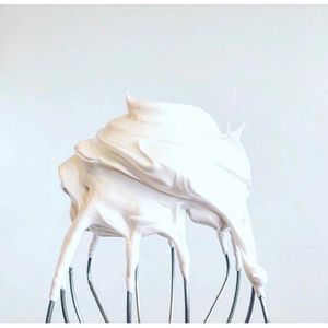 Image post by @theblondewhobakes on Instagram