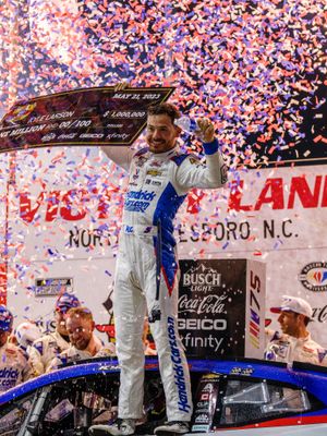 Image post by @teamhendrick on Instagram