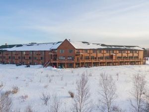 Image post by @grandelylodge on Facebook