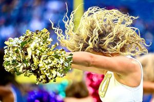 Image post by @coltscheer on Instagram