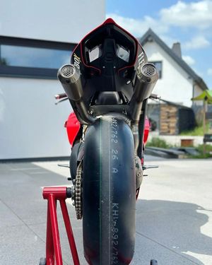 Image post by @panigalers on Instagram