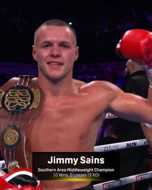 Image post by @matchroomboxing on Instagram