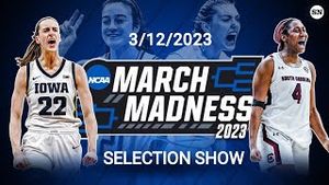 Video post by @robbierobinsongamecockwbb on YouTube