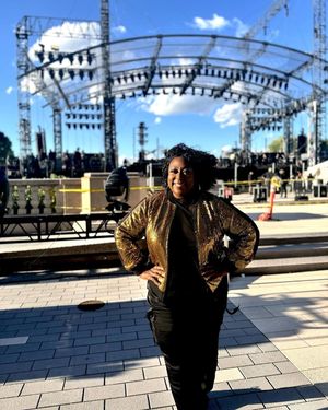 Image post by @comiclonilove on Instagram