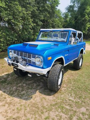 Image post by @barrett_jackson on Instagram