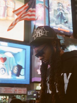 Image post by @1kphew on Instagram