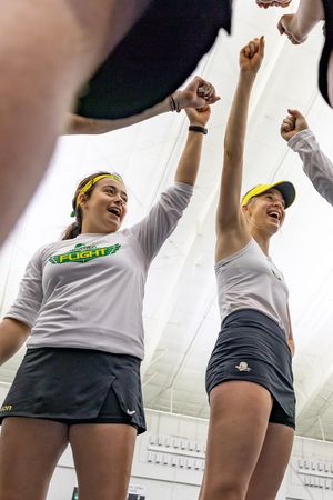 Image post by @OregonWTennis on Twitter