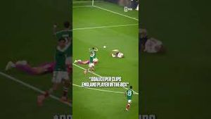 Video post by @foxsports on YouTube