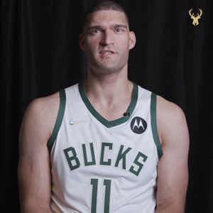 Video post by @BucksCommunity on Facebook