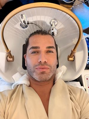 Image post by @mr.beverlyhills90210 on Instagram