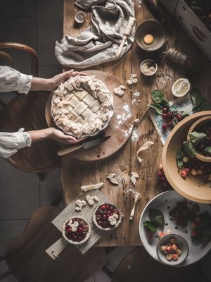 Image post by @skillettoplate on Instagram