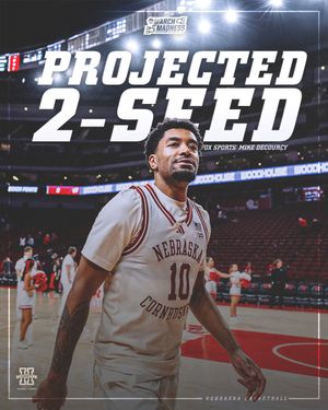 Image post by @HailVarsity on Twitter