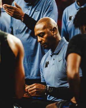 Image post by @iam1cent on Instagram