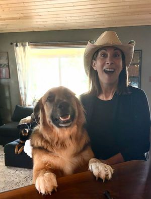 Image post by @therealdianaleeinosanto on Instagram