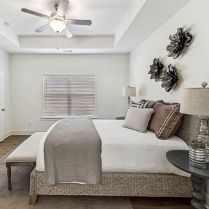 Image post by @livenorthpointehomes on Instagram