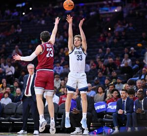 Image post by @novambb on Instagram