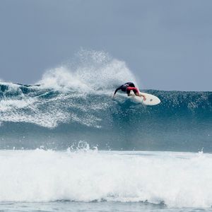 Image post by @elemntsurf on Instagram
