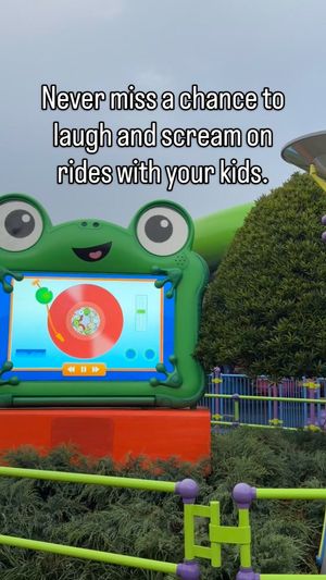 Video post by @Jessheartsthemeparks on Facebook